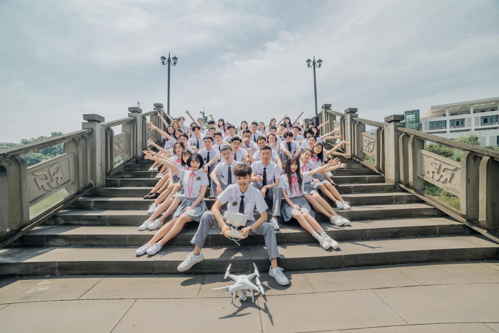 2017年重庆科技学院十佳最美班级毕业照拍摄地点新鲜出炉